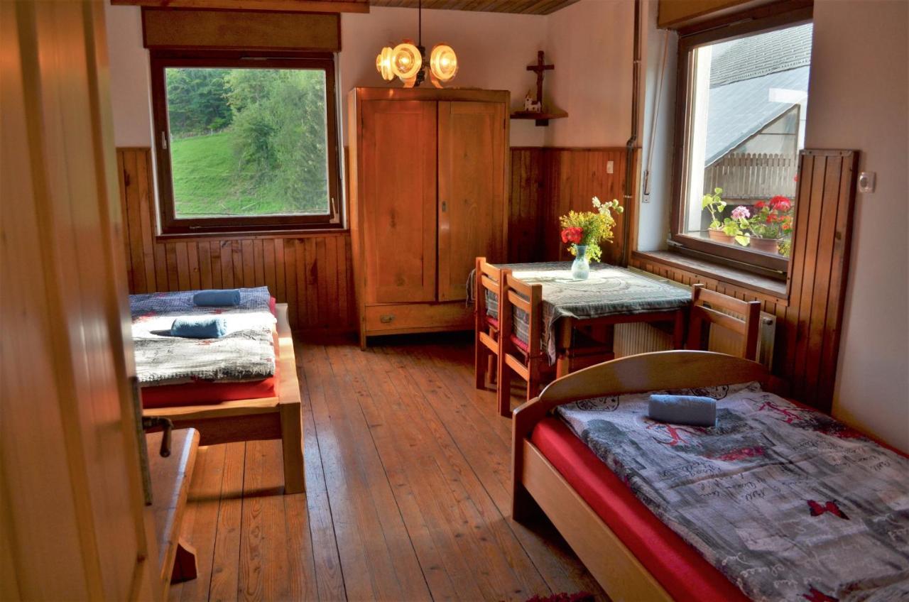 Healing Farm Apartamento Gorenja Vas  Exterior foto