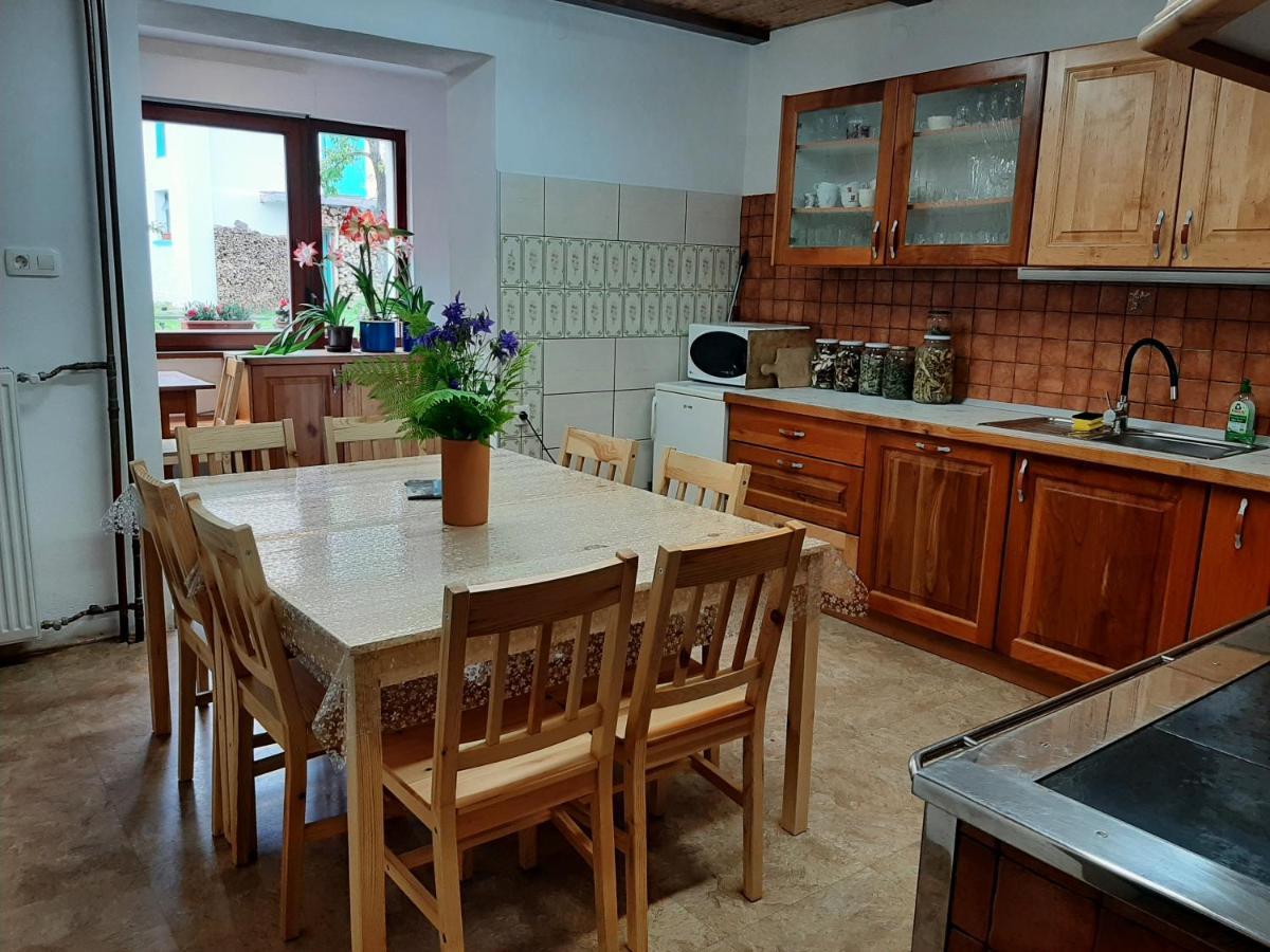 Healing Farm Apartamento Gorenja Vas  Exterior foto